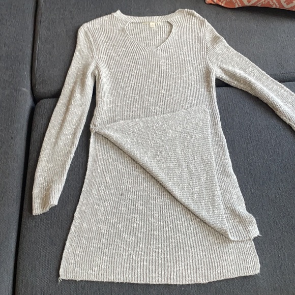 Grey keyhole sweater - Picture 4 of 5